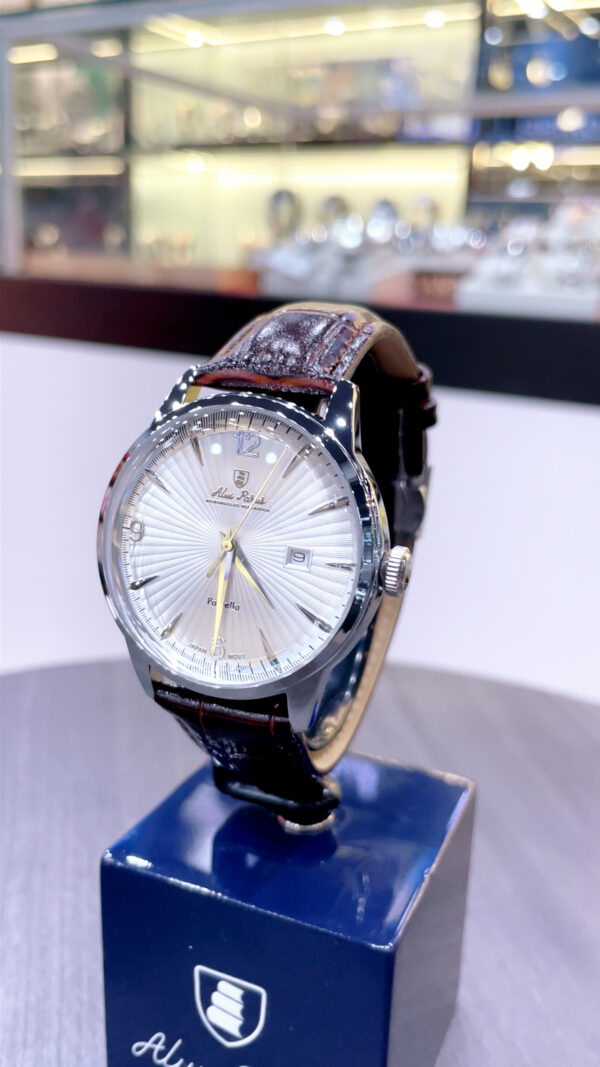 Đồng hồ Alui Parus dây da tại Giles Watch